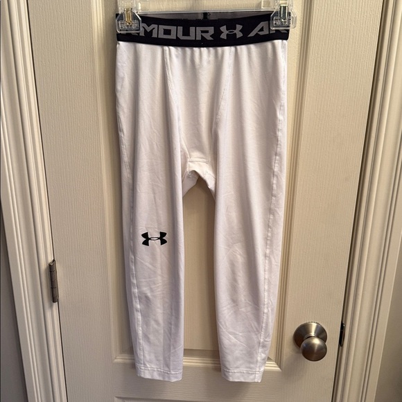 Under Armour Men’s white 3/4 basketball compression leggings. Size Medium - Picture 2 of 5